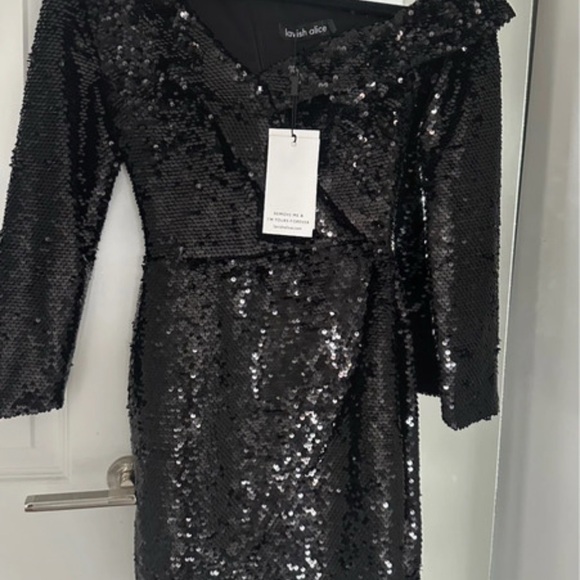 BNWT Lavish Alice Black Sequin Long Sleeve Dress - Picture 3 of 9